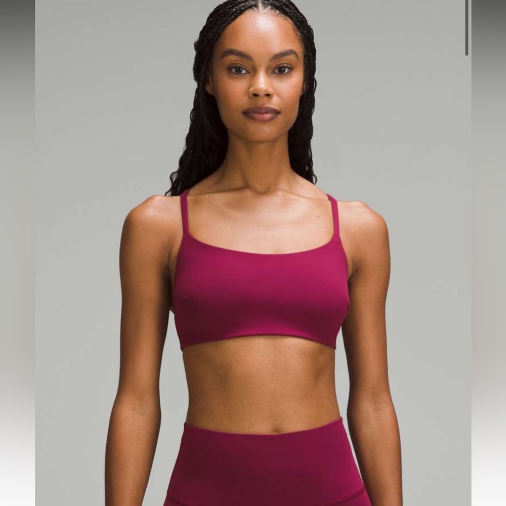 Lululemon NWT Wunder Train Strappy Racer Bra C/D - Magenta